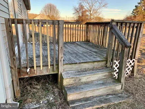 Exterior - 17260 Phillips Hill Rd, Laurel, DE 19956 photo 1 of 1