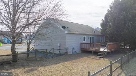 Exterior - 102 Sailor Ln, Milton, DE 19968 photo 2 of 3