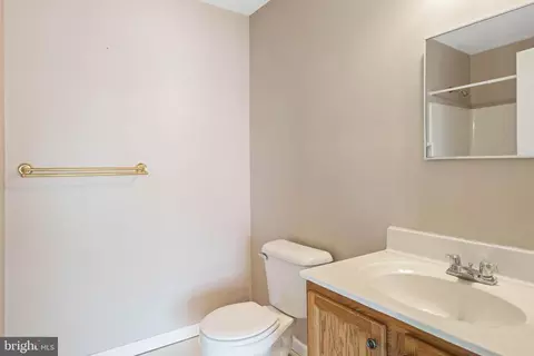 Entry Way - 102 Sailor Ln, Milton, DE 19968 photo 5 of 5
