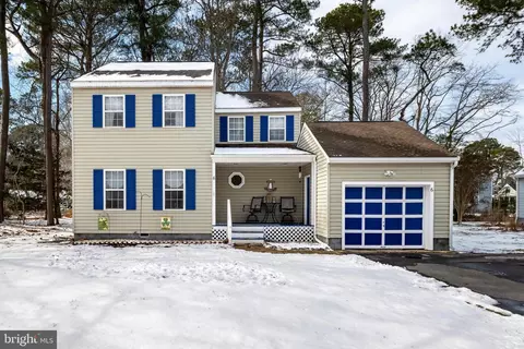 6 Sally Ln, Ocean View, DE 19970 photo 2