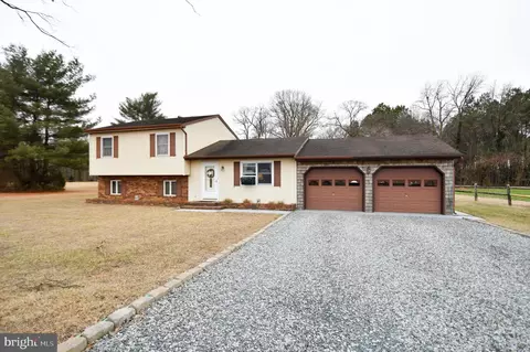 28336 W Farm Dr, Laurel, DE 19956