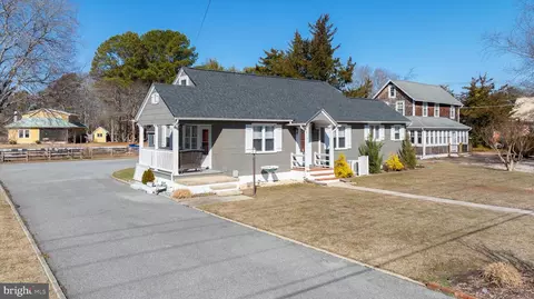 14 Central Ave, Ocean View, DE 19970 photo 3