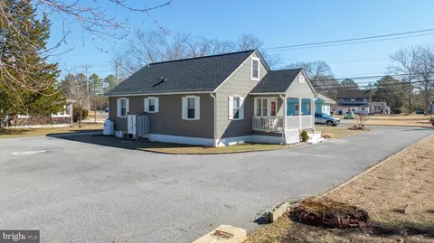 14 Central Ave, Ocean View, DE 19970 photo 5