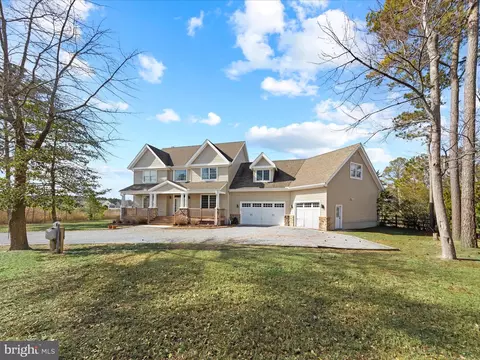 Exterior - 32 Manor Dr, Dagsboro, DE 19939 photo 13 of 17