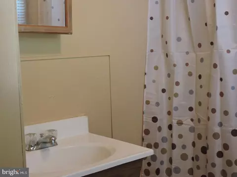 Bath - 403 Mulberry St, Milton, DE 19968 photo 1 of 1