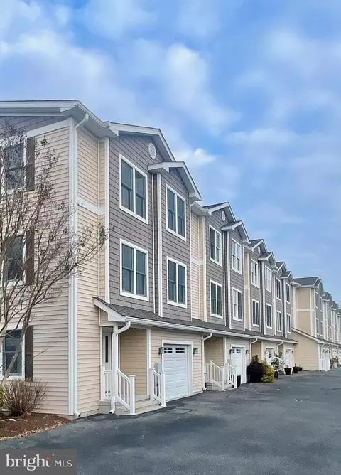 113 Canal St, Rehoboth Beach, DE 19971