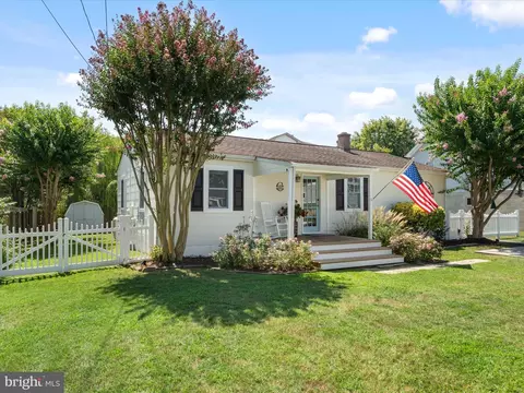 37372 7th St, Rehoboth Beach, DE 19971