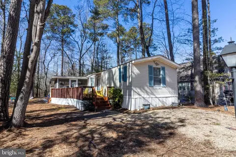 37115 Carolina Dr, Frankford, DE 19945
