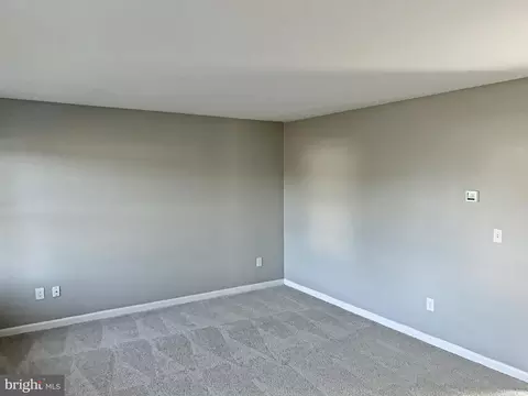Living - 21630 Hackney Cir, Lincoln, DE 19960 photo 1 of 2