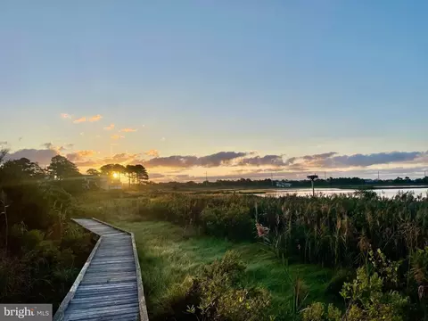39337 Hatteras Dr #15, Bethany Beach, DE 19930