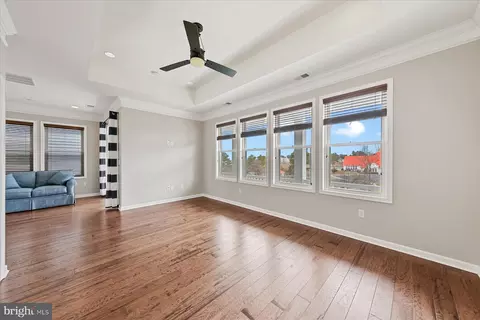 Living - 38122 River St #6, Ocean View, DE 19970 photo 2 of 4