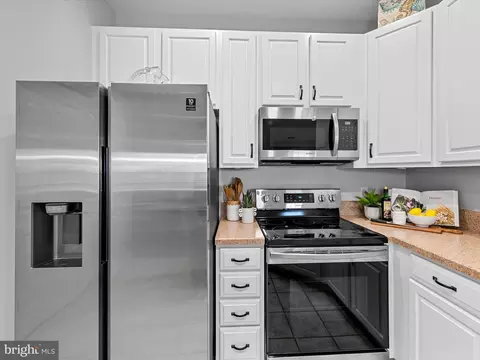 124 October Glory Ave #124B, Ocean View, DE 19970 photo 13