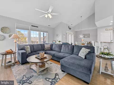 124 October Glory Ave #124B, Ocean View, DE 19970 photo 5