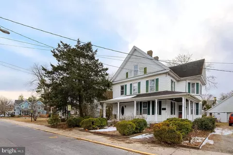 402 Pine St, Laurel, DE 19956