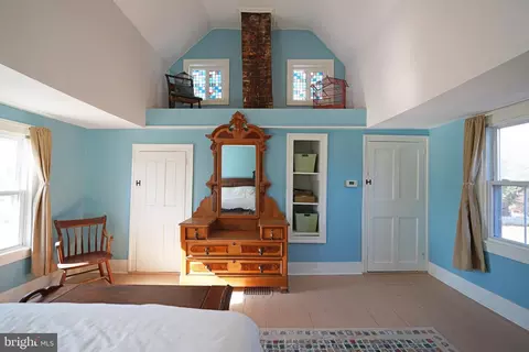 Bedroom - 118 Broad St, Milton, DE 19968 photo 4 of 10