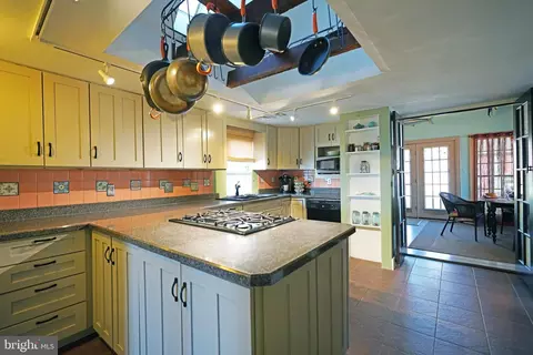 Kitchen - 118 Broad St, Milton, DE 19968 photo 3 of 7