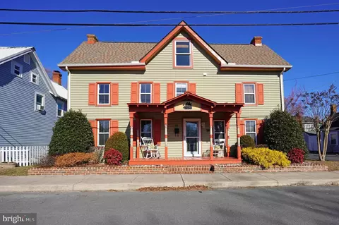 118 Broad St, Milton, DE 19968