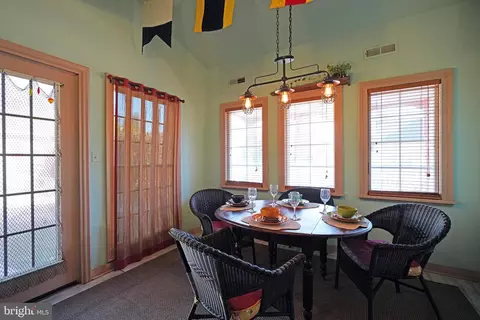 Dining - 118 Broad St, Milton, DE 19968 photo 4 of 4