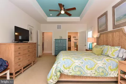 Bedroom - 32478 Phoebe Dr, Ocean View, DE 19970 photo 2 of 9