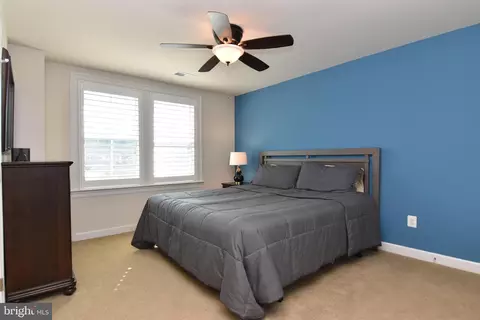Bedroom - 32478 Phoebe Dr, Ocean View, DE 19970 photo 6 of 9