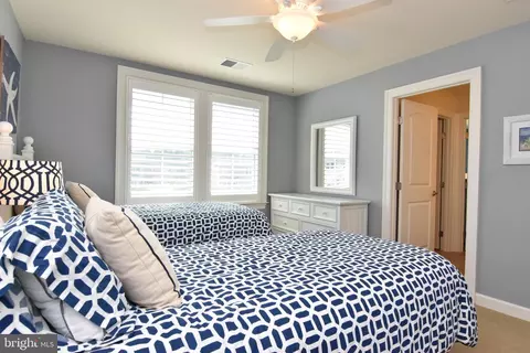 Bedroom - 32478 Phoebe Dr, Ocean View, DE 19970 photo 8 of 9