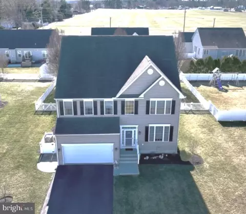 102 Marlin Ct, Milford, DE 19963