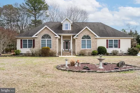 412 N Creek Cir, Dagsboro, DE 19939