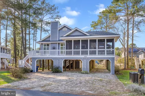 Exterior - 939 Pine Tree Ln, Bethany Beach, DE 19930 photo 1 of 10