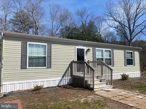 9616 Forest Dr, Seaford, DE 19973 photo 2