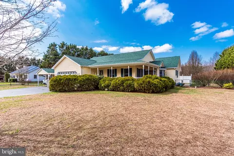 24604 Peterkins Rd, Georgetown, DE 19947