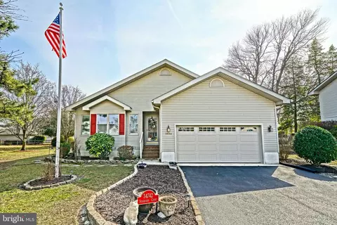 34742 Starboard Ct, Dagsboro, DE 19939