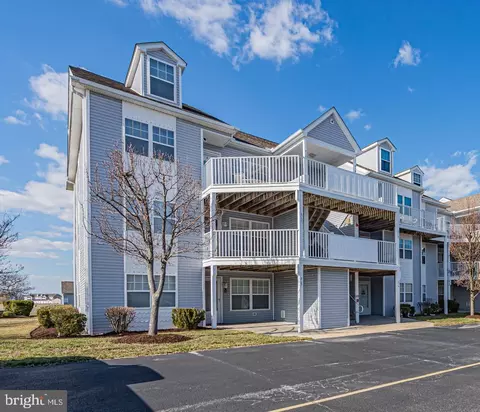 30381 Crowley Dr #313, Ocean View, DE 19970