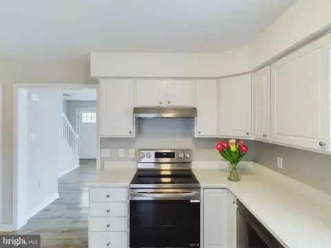 Kitchen - 125 Anderson St, Georgetown, DE 19947 photo 3 of 4