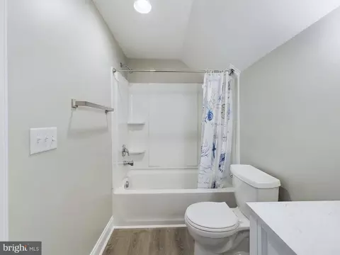 Bath - 125 Anderson St, Georgetown, DE 19947 photo 5 of 5