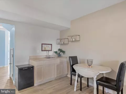 Dining - 18 Calvert St #59, Ocean View, DE 19970 photo 1 of 4