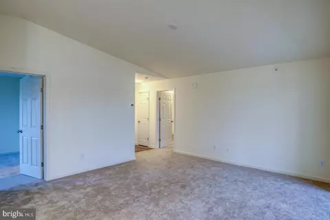 Entry Way - 4902 E Pebble Ln #E, Milford, DE 19963 photo 1 of 7