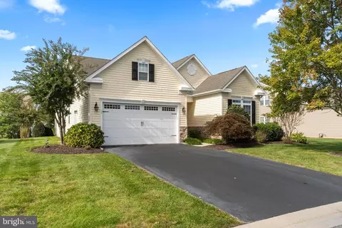 20 Fairway Dr, Ocean View, DE 19970
