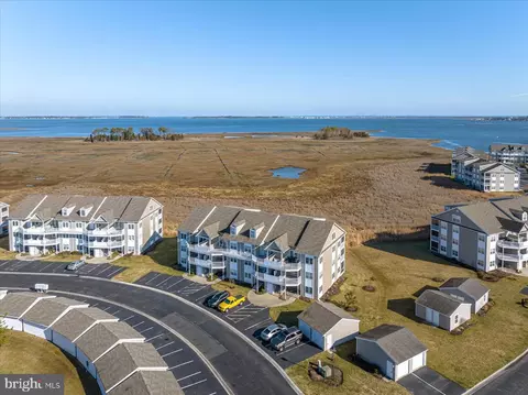 37426 Pettinaro Dr #4302, Ocean View, DE 19970
