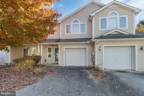 149 Lakeside Dr, Lewes, DE 19958