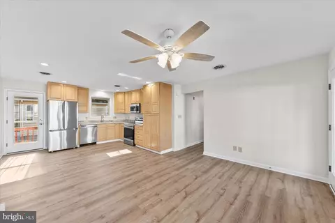 424 Collins St, Bethany Beach, DE 19930 photo 13