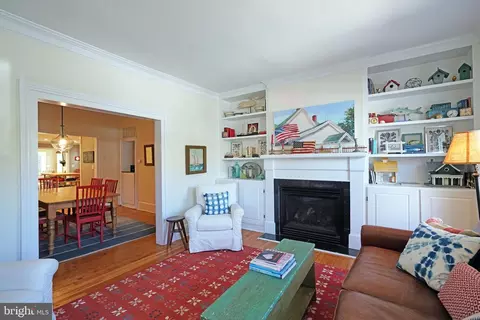 Living - 228 2nd St, Lewes, DE 19958 photo 3 of 8