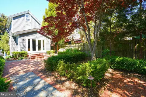 Exterior - 228 2nd St, Lewes, DE 19958 photo 8 of 16