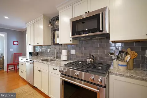 Kitchen - 228 2nd St, Lewes, DE 19958 photo 4 of 8