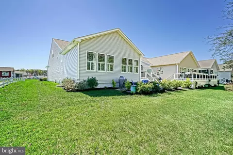 Exterior - 19248 Chartres St, Lewes, DE 19958 photo 8 of 11