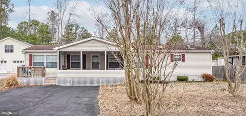 37641 Mimosa St, Ocean View, DE 19970