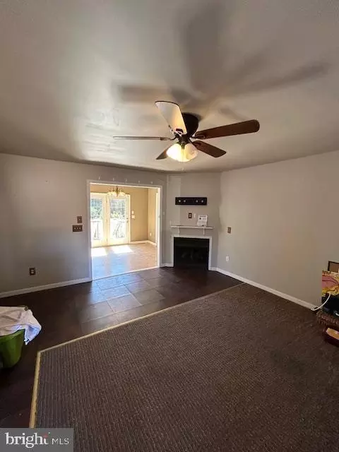 Living - 11408 Laurel Rd, Laurel, DE 19956 photo 1 of 1