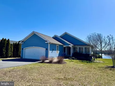 276 Lakeside Dr, Lewes, DE 19958
