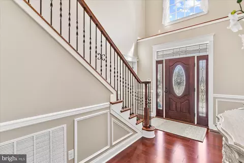 Entry Way - 14 Elliott Ave, Ocean View, DE 19970 photo 3 of 5