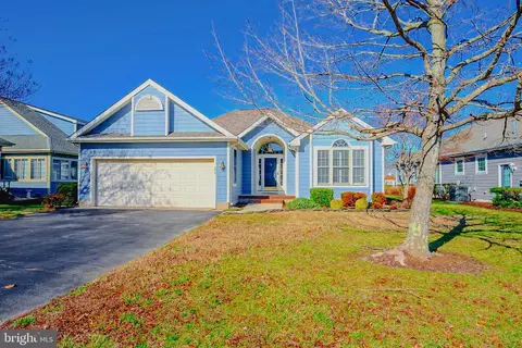 340 Lakeside Dr, Lewes, DE 19958