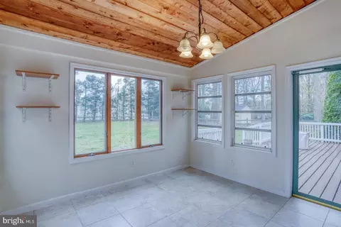 Entry Way - 76 Valley Forge Dr, Milford, DE 19963 photo 3 of 3